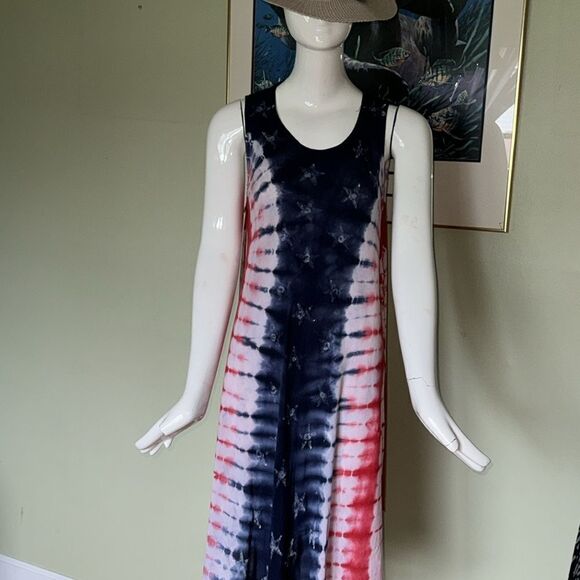 Seven islands women's patriotic dress - Picture 2 of 7